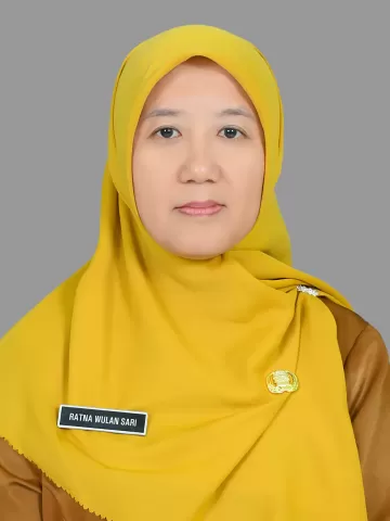 Ratna Wulan Sari, S.Pd.